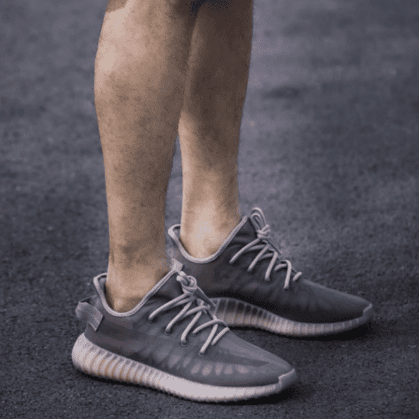 YEEZY BOOST 350 V2 MONO MIST‏