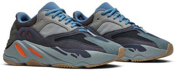 YEEZY 700 CARBON BLUE‏