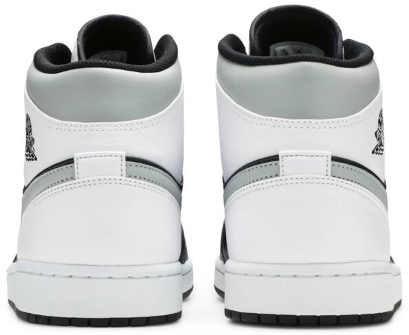 AIR JORDAN 1 MID WHITE SHADOW‏