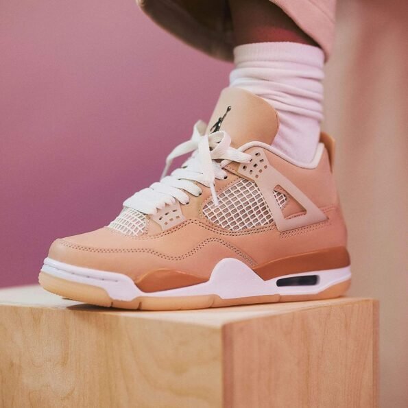 AIR JORDAN 4 SHIMMER‏